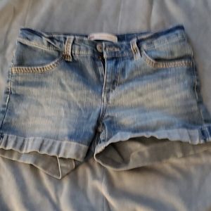 Girls levi denim shorts